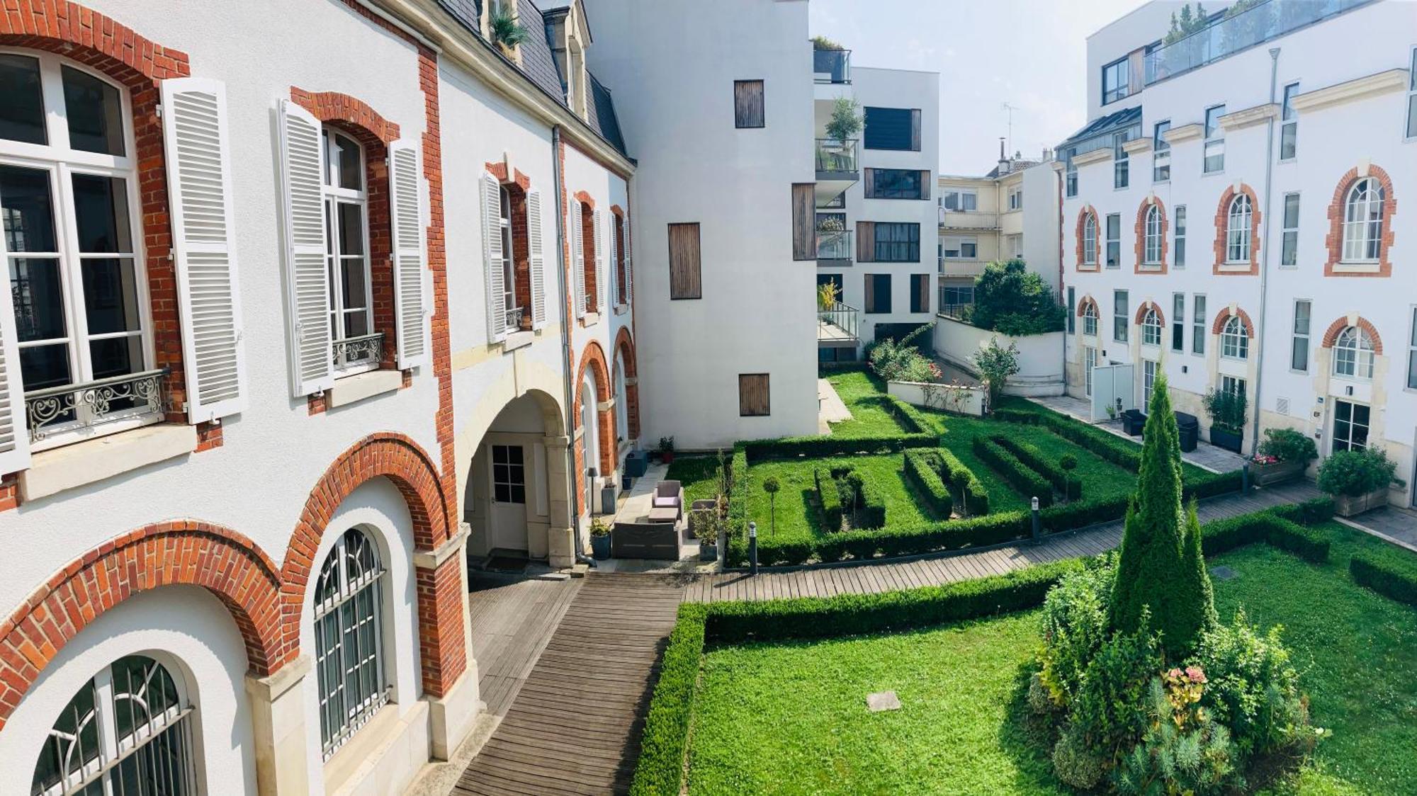 So Guest- Pepite De Charme Proche Cathedrale, Climatisation Parking Apartment แร็งส์ ภายนอก รูปภาพ